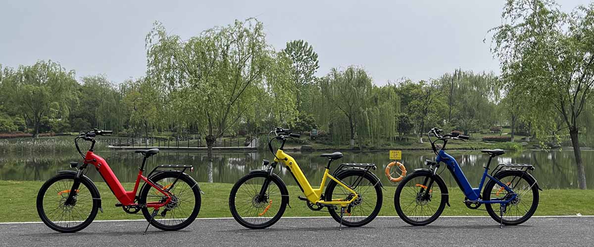 step-thru-electric-city-bikes-the-new-trend-in-urban-transportation-1.jpg